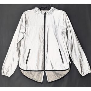 FILA Reflective sport windbreaker Jacket Silver size Medium Athletica Gorpcore